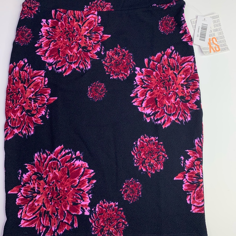 Lularoe floral Cassie Xs
